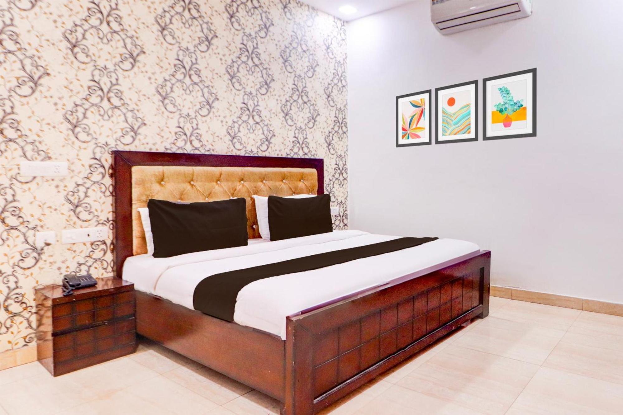 Oyo Hotel Viraj Palace New Delhi Ngoại thất bức ảnh